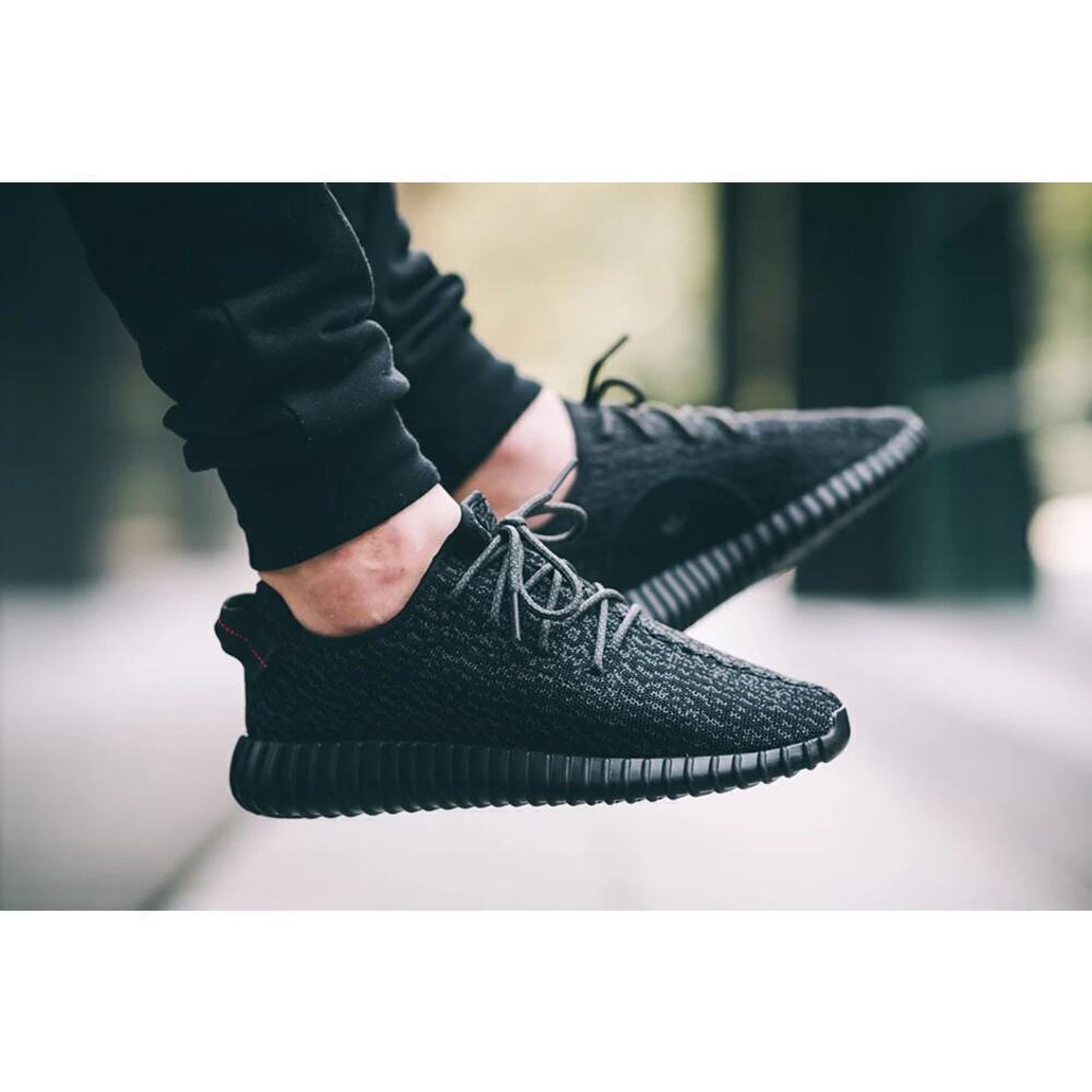 Adidas Yeezy Boost 350 Sneakers Pirate Black Size 7 - Picture 3 of 9